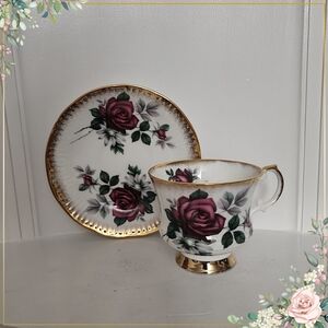 Elizabethan Teacup and Saucer , Rose Tea Cup , Floral Teacup